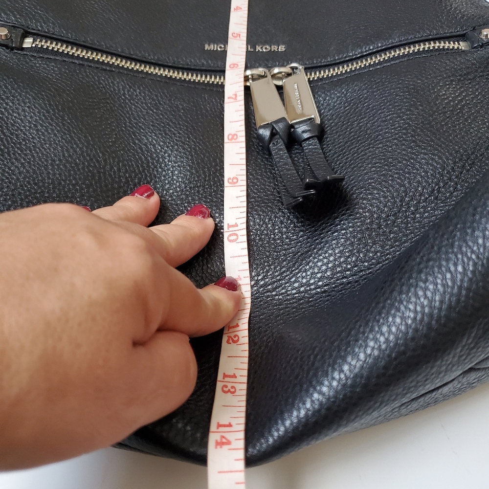 Michael kors pebble leather backpack black silver chain bag WOMEN'S - Picture 3 of 12